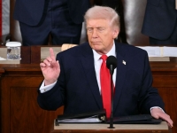 러우전쟁 4주년인데도…트럼프, 우크라 지지선언 끝까지 안해 