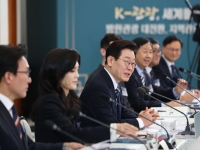 李대통령 주재 국가관광전략회의…외래관광객 3000만 시대 앞당긴다