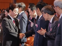 집 안 파는 장동혁, 이재명 대통령 