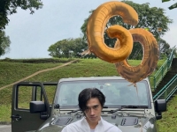 "진짜 환갑이라고?" 25년 어려보이는 '192만 팔로워'…동안 외모 비결은