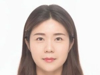 11층 창문에 걸터앉은 남학생을 구한 경찰관의 '공감'