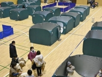 "피난소에서 성적 행위"…日 AV, 대지진 15주기 앞두고 뭇매