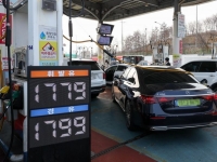 "후안무치" "파렴치"…기름값 폭리가 초강수 기름 부었다[Why&Next]