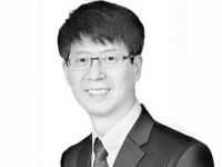 [시장의 맥]현기증 나는 증시, '수익률'보다 '위험관리' 강조해야 할 때