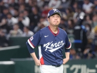 류지현 감독, 눈물 흘렸다…"제게도 인생 경기였다"