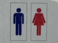 "화장실 쓰려면 2000원 내"…카페 메뉴판 두고 '시끌'