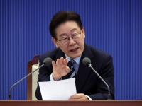 이 대통령 "감액 피하려 위장이혼까지"…부부라서 20% 깎던 기초연금 손 본다