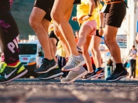 "걷기만 해도 커피가 공짜?"…달리면 돈 되는 '운동 앱테크' 