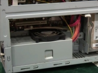 메모리값 오르자 학교 200여대 PC 부품 슬쩍