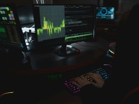 "우리 회사 인재였는데"…AI로 유럽 대기업 위장 취업한 '가짜 직원' 정체