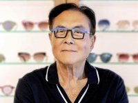 '부자아빠' 기요사키 "버블 붕괴 전 비트코인 최대한 매수해야…75만달러 간다"