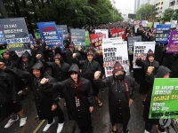 반도체 수주전쟁 한창인데…'5월 총파업' 예고 발목잡는 삼성노조