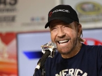 '전설의 터프가이' 떠났다…美 액션 스타 척 노리스 별세