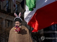 "취임 2주째 AI 사진만"…모즈타바 생존 여부 ‘의문 증폭’