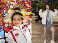 "갈 곳이 없었다"…'섹시 댄스' 논란 中 체조 스타의 고백