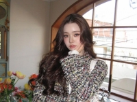 '갤럭시 폄하' 논란 프리지아, 사용해본 후 "셀카 화질 좋다"