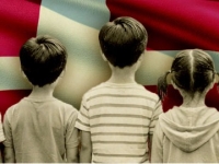 [단독]"아기들 더 보내라" 은밀한 정치거래처럼…외교문서 속 입양의 비정한 민낯