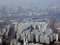 [단독]소형 아파트단지 통째로 다 가진 셈…'1등 임대왕'은 717가구 보유한 서초구 60대