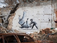 "결혼식 비용 21만원"…'억만장자' 뱅크시 '초저가 결혼' 뒤늦게 화제