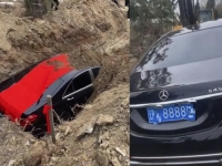 "저승길에 4억짜리 '8888 벤츠'?"…초호화 장례식에 中 갑론을박