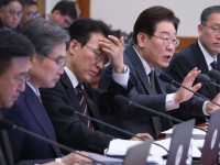 '서학개미 5월까지 돌아오면 양도세 면제'…환율안정 3법 국무회의 통과