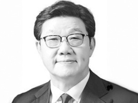 [산업의 맥]위험의 시대, 약가인하와 중동 리스크