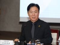 김영훈 장관 "삼성전자 노사 사후조정 환영…상생 해법 찾아야"