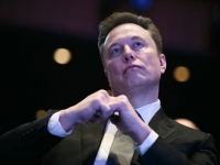 "머스크 형제, 2조5000억원 상당 비트코인 보유"…아버지 증언