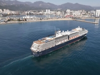 속초항에 올해 첫 크루즈 ‘웨스테르담호’ 입항…글로벌 관광시대 '활짝'