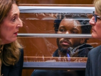 "관계 폭로하겠다" 14세 소녀 입막음 하려 살해? 美가수 d4vd 기소