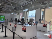 "놀이터야, 매장이야?” 리테일의 공식을 바꾼 무신사 메가스토어 성수