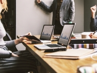 "'본능 탓'이라더니…" 직장 성희롱, 진짜 원인은[실험노트]