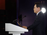 李대통령, '주사기 매점매석'에 "반사회적 행태 엄중 단죄…같이 삽시다"