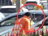 "어린 놈이 무슨 시장" 정이한 후보에 음료 던진 남성, 본인도 30대였다