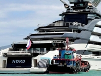 7000억짜리 러시아 초호화 요트, 호르무즈 무사 통과한 이유