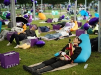 '잠자는 한강의 왕자' 올해는 모기를 이겨라