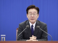 李, 삼전 노조 겨냥 "자신만 살겠다고 과도한 요구…다른 노동자에 피해"