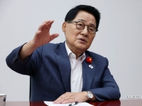 [인터뷰]국회의장 도전한 박지원 "나는 분명 친명이고 친청…석양 빨갛게 물들이겠다"