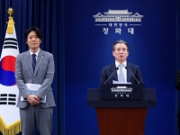 "나는 잔인한 금융시스템의 공범이었다"…김용범 靑 정책실장의 고백  