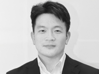 [시시비비] 트럼프 프리미엄과 안보 청구서