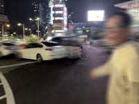 손목 끌며 "아가씨 안양 6만원"…'심야 불법택시' 활개