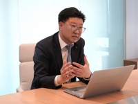 부자 가문 자산관리 전문가 "반도체는 기본…다음 투자처 찾기 분주"