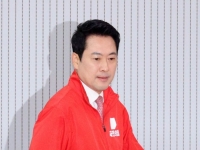 李대통령 스타벅스 비판에…장동혁 "4·16엔 간판도 가려야 하나"