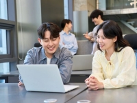 "부장님, 우리 호텔 갈까요?"…2030 직장인들 몰린 이유