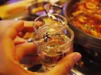 "요즘 누가 술 마시나요"…음주 문화 바뀌니 동네술집 사라진다