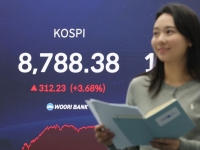 '구천피' 눈앞에 보이자 9815원→76원…그래도 개미들은 달려드는 '곱버스 ETF'