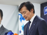 "망자 모욕"vs"팩트부터 답하라"…조국·한동훈, 노무현 수사 놓고 충돌