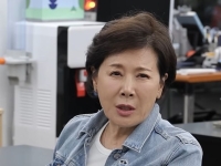 "삼성전자 1000주 넘게 샀는데 완전 망해…몇 억 날렸다" 고백한 여배우