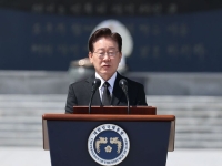 [폴폴뉴스]李대통령 지지율 3주 연속 하락해 55.2%