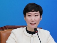 "尹 욕했었는데, 대통령이 그거 하시는 건가" 발언…與 대변인 사퇴